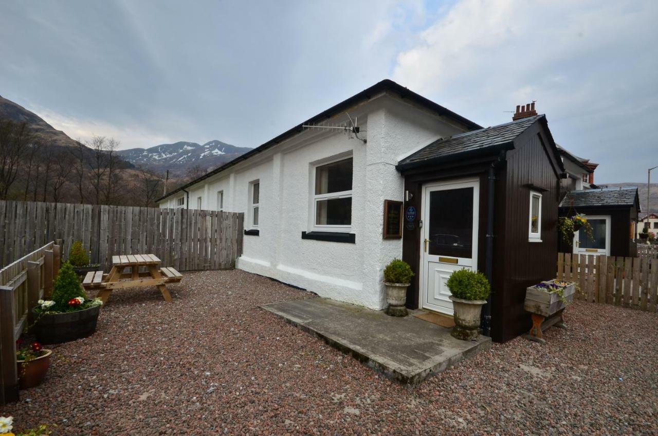 Leven And Linnhe Apartments, West Highland Way Holidays Kinlochleven Exterior photo